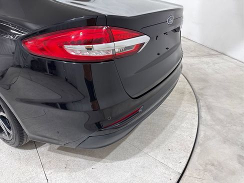 Used 2020 Ford Fusion SEL FWD image 21