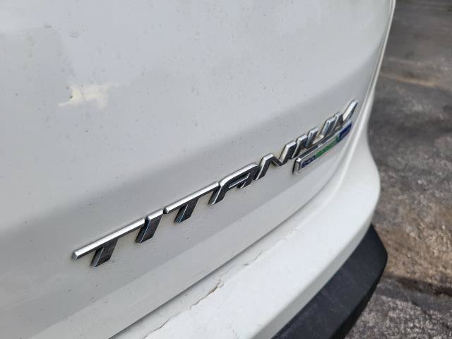 Used 2020 Ford Edge Titanium w/ Equipment Group 301A AWD/4WD image 33