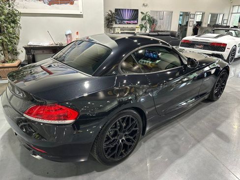 Used 2009 BMW Z4 sDrive35i RWD image 42