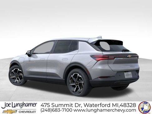 New 2026 Chevrolet Equinox EV LT FWD image 3