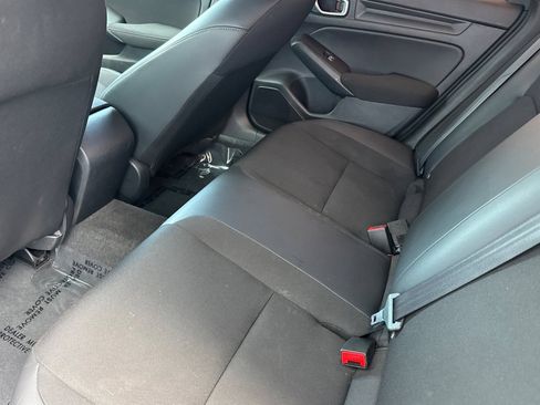 Used 2023 Honda Civic Sport image 15