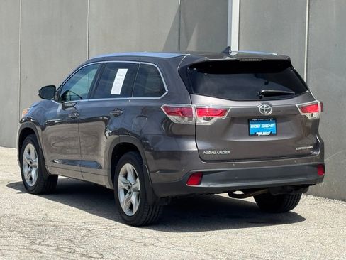 Used 2015 Toyota Highlander Limited image 22