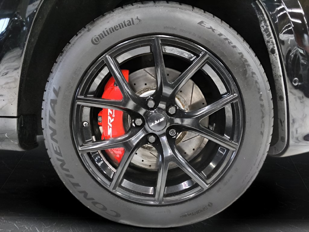 Used 2021 Jeep Grand Cherokee SRT AWD/4WD image 39