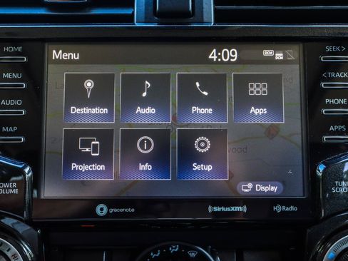 Used 2020 Toyota 4Runner Venture w/ Moonroof Package AWD/4WD image 11