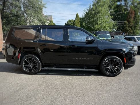 Used 2024 Jeep Grand Wagoneer Series II Obsidian w/ Quick Order Packagew 28T AWD/4WD image 4