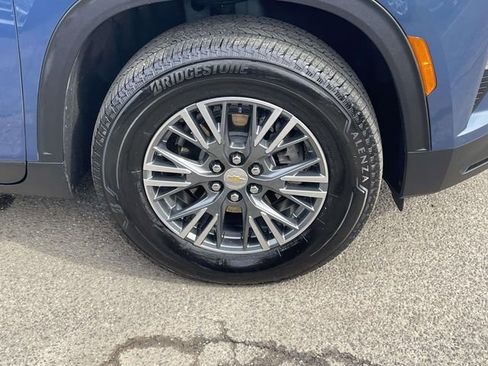 Certified 2024 Chevrolet Traverse LT image 7