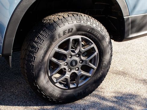 Used 2025 Ford Ranger XLT w/ FX4 Off-Road Package image 6