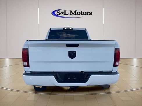 Used 2018 RAM 2500 Laramie w/ Sport Appearance Group AWD/4WD image 3
