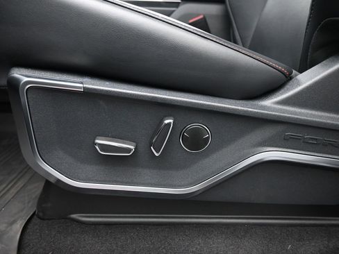 New 2025 Ford F150 Raptor image 9