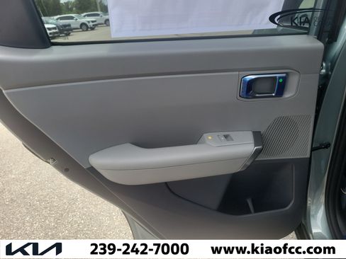New 2027 Kia Seltos S FWD image 10