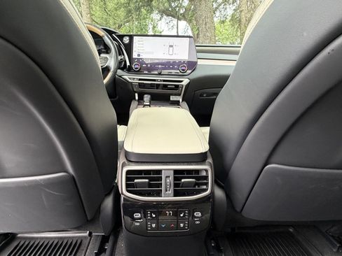 Used 2024 Lexus RX 350 FWD w/ Convenience Package image 37