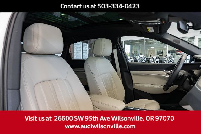 Used 2024 Audi Q8 e-tron Premium Plus w/ Premium Plus Package AWD/4WD image 28