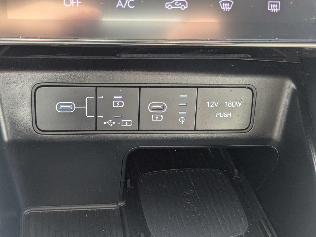 Certified 2025 Hyundai Tucson SEL AWD/4WD image 28