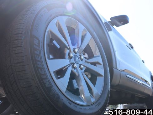 Used 2026 Ford Explorer Active w/ Active Comfort Package AWD/4WD image 10