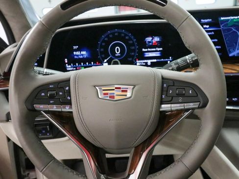 Used 2024 Cadillac Escalade ESV Sport Platinum w/ LPO, ONYX Package image 19