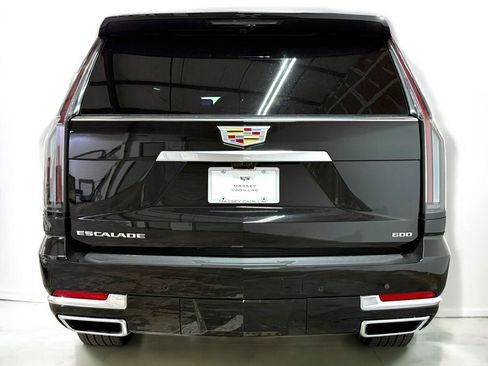 New 2025 Cadillac Escalade ESV Premium Luxury Platinum image 8