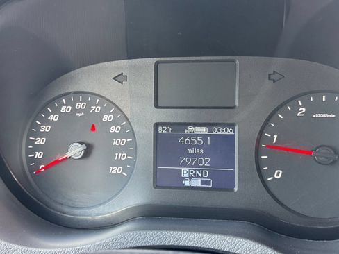 Used 2022 Mercedes-Benz Sprinter 2500 image 22