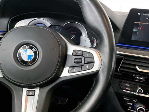 Used 2017 BMW 540i xDrive 540i xDrive image 25