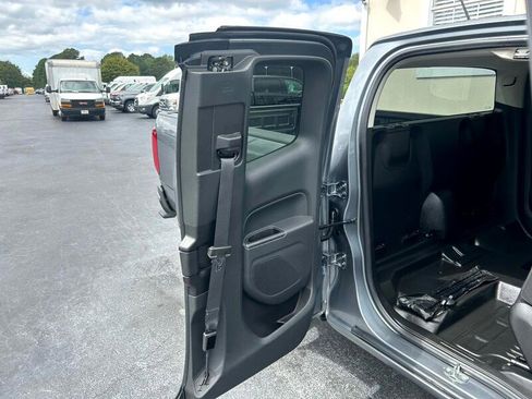 Used 2021 Chevrolet Colorado LT w/ Fleet Safety Package image 24