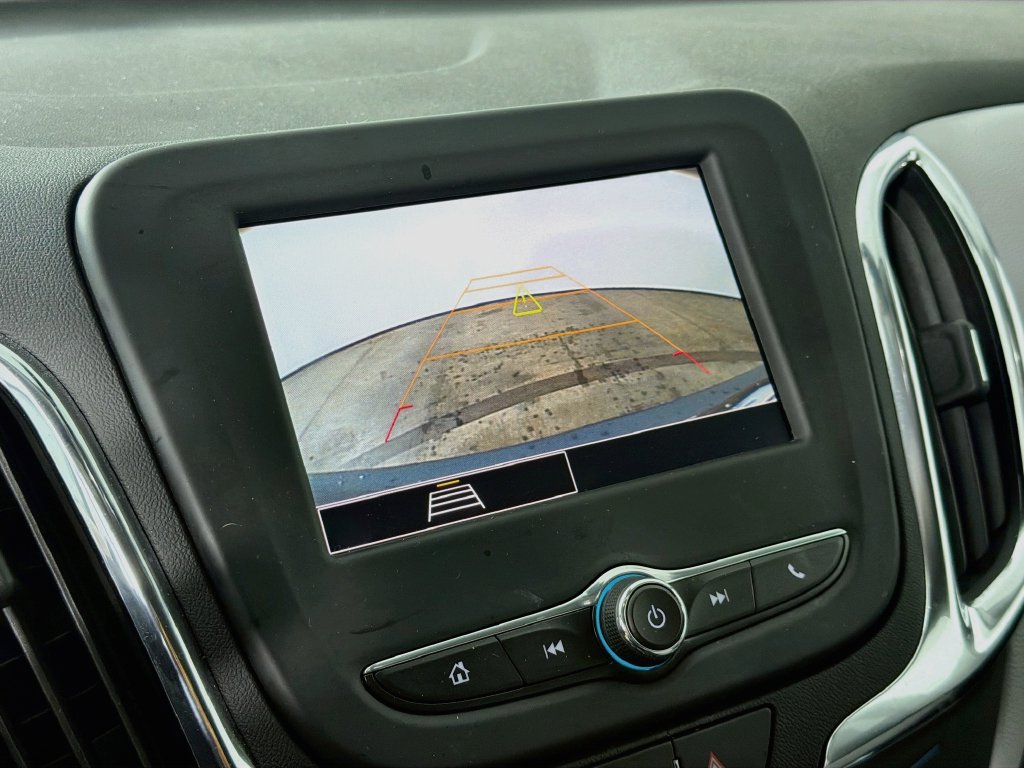 Used 2024 Chevrolet Equinox LS w/ LS Convenience Package FWD image 13