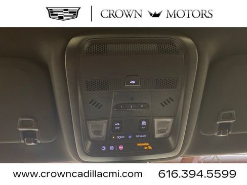 Certified 2023 Cadillac XT6 Sport w/ Technology Package AWD/4WD image 13