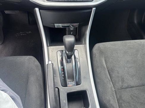 Used 2013 Honda Accord LX image 12