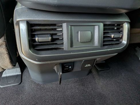 Used 2022 Ford F150 XLT w/ Equipment Group 302A High RWD image 15