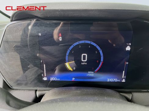 Used 2025 Chevrolet TrailBlazer LS FWD image 18