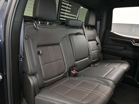 Used 2022 Chevrolet Silverado 1500 High Country image 50