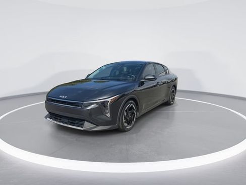 Used 2025 Kia K4 EX FWD image 3