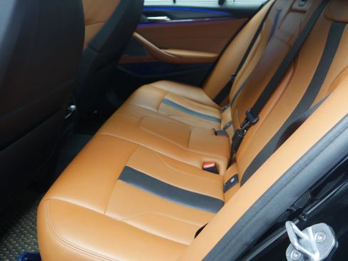 Used 2020 BMW M5 w/ Executive Package image 12