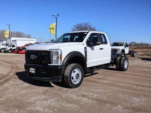 New 2024 Ford F550 4x4 SuperCab Super Duty image 9