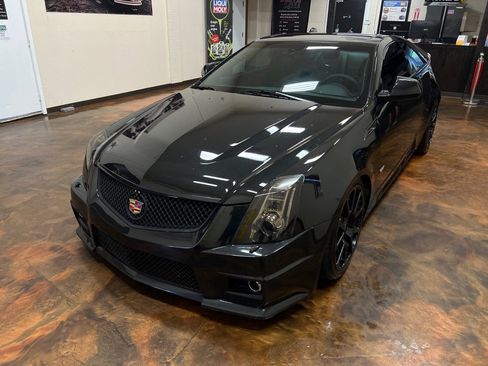 Used 2013 Cadillac CTS V image 40