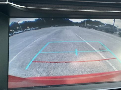 Used 2016 Toyota RAV4 LE FWD image 16