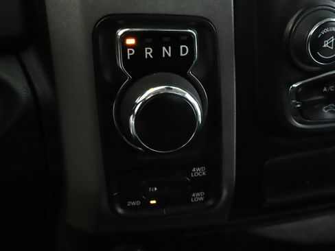 Used 2019 RAM 1500 Express w/ Express Value Package image 15