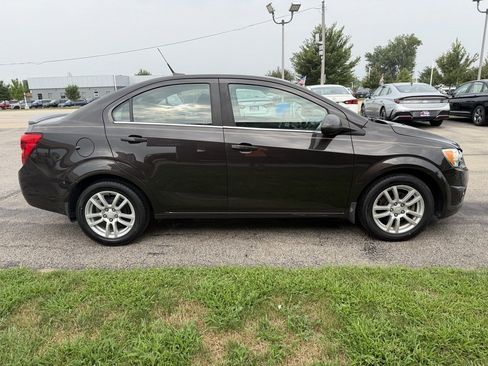 Used 2013 Chevrolet Sonic LT w/ Wheels and Fog Lamp Package FWD image 6