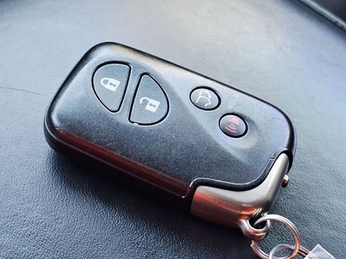 Used 2015 Lexus LX 570 570 image 32