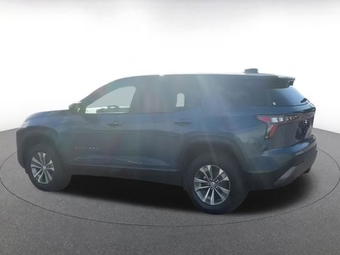 Used 2025 Chevrolet Equinox LT image 16