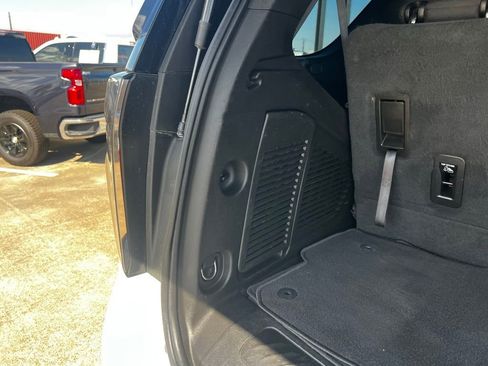 Used 2022 Chevrolet Tahoe LS w/ Driver Alert Package image 33