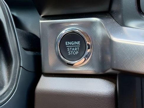 Used 2024 Ford F250 King Ranch AWD/4WD image 30