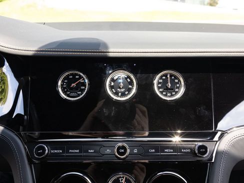 Used 2026 Bentley Continental GT AWD/4WD image 48