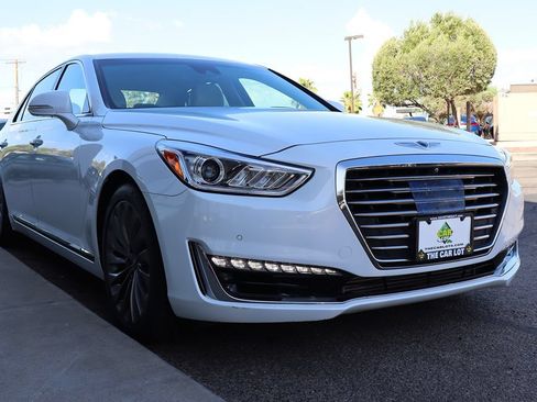 Used 2017 Genesis G90 3.3T Premium RWD image 18
