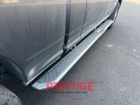 Used 2024 RAM 2500 Laramie w/ Safety Group AWD/4WD image 11