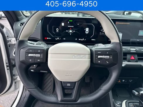 Used 2025 Kia K4 EX w/ GT-Line Premium Package FWD image 18