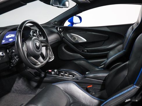 Used 2020 McLaren GT image 37