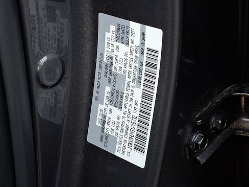 Used 2025 MAZDA CX-90 3.3 Turbo w/ Preferred Package AWD/4WD image 29