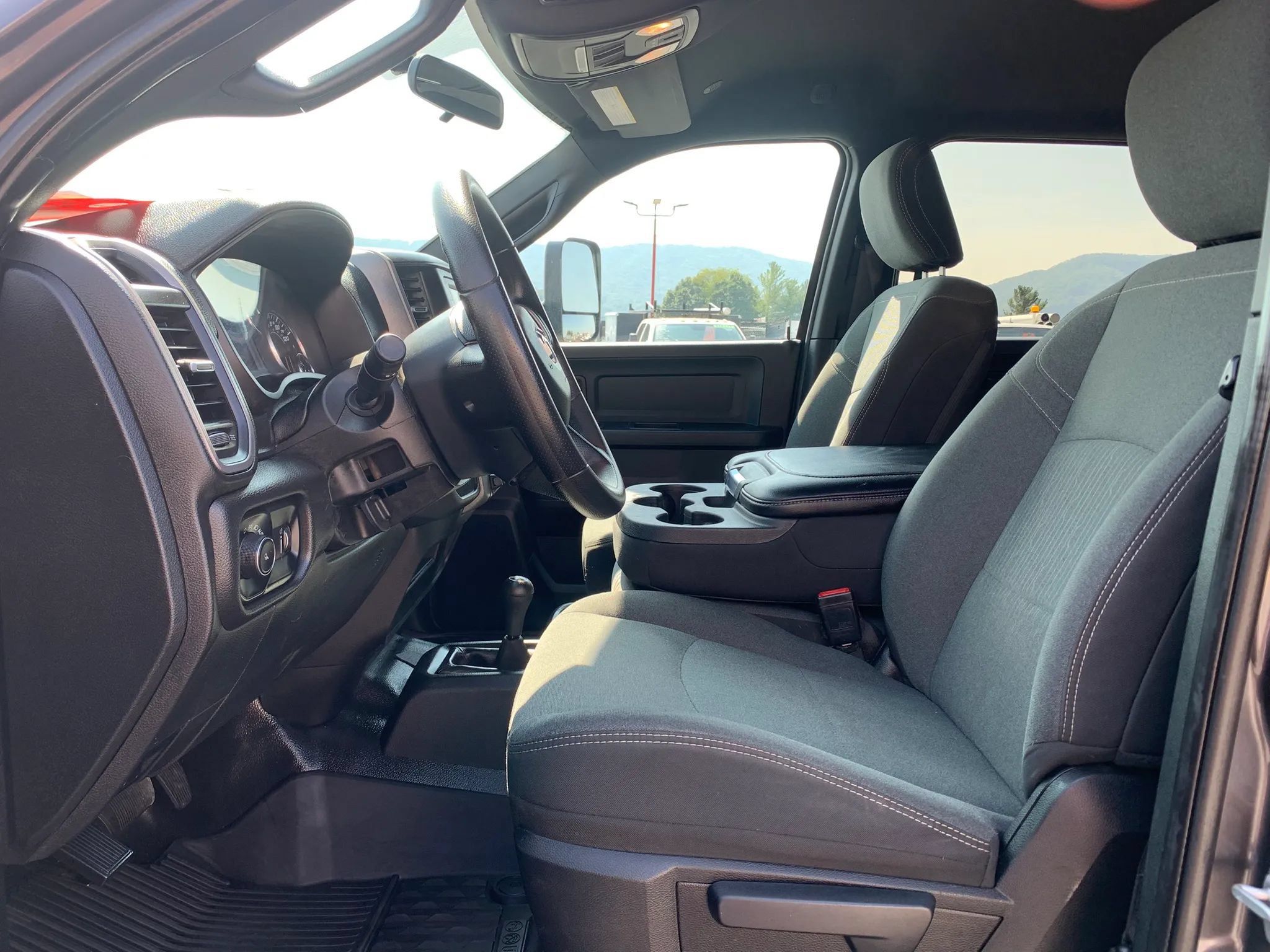 Used 2021 RAM 2500 Tradesman AWD/4WD image 9
