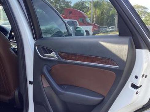 Used 2018 Audi Q3 2.0T Premium w/ Convenience Package image 21