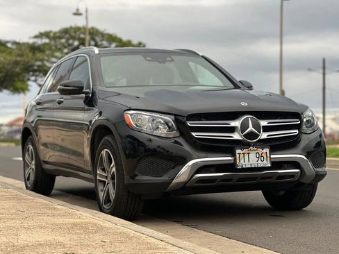 Used 2019 Mercedes-Benz GLC 300 4MATIC image 6