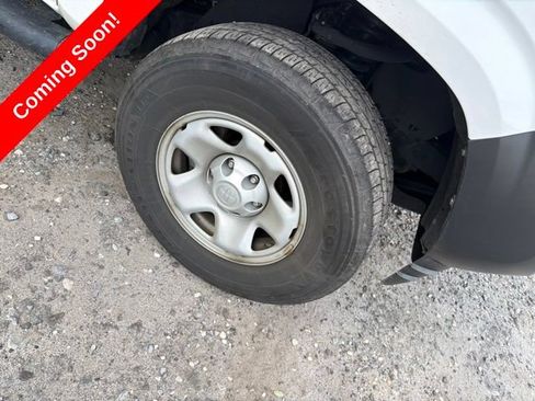 Used 2023 Toyota Tacoma SR AWD/4WD image 4